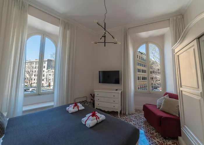 Vintage Ottaviano Apartment